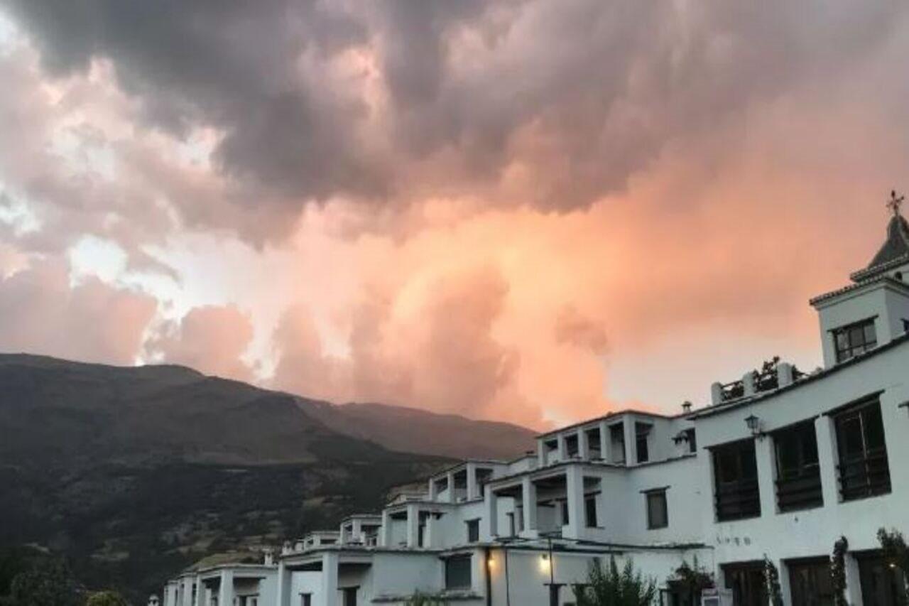 Hotel Apartamento Nueva Alcazaba Busquistar Bagian luar foto