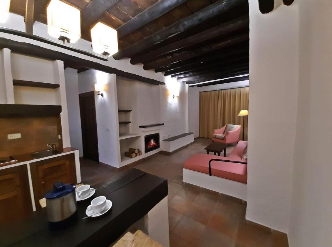 Hotel Apartamento Nueva Alcazaba Busquistar Bagian luar foto